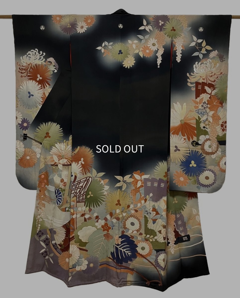 Photo1: JAPANESE KIMONO SILK ANTIQUE FURISODE / NANDINA / GOSYOGURUMA / PINE & CHRYSANTHEMUM / BLACK (1)