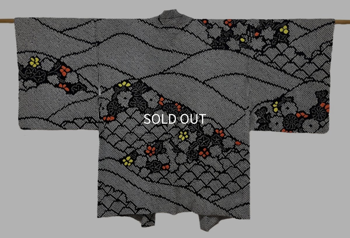 Photo1: JAPANESE KIMONO SILK HAORI / FULL SHIBORI / UME & CHRYSANTHEMUM / BLACK (1)