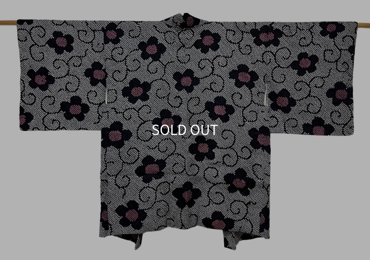 Photo1: JAPANESE KIMONO SILK HAORI / FULL SHIBORI / UME / BLACK & PURPLE (1)