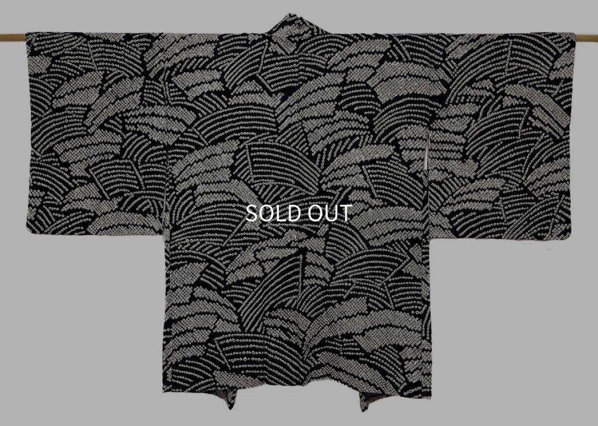 Photo1: JAPANESE KIMONO SILK HAORI / FULL SHIBORI / BLACK (1)