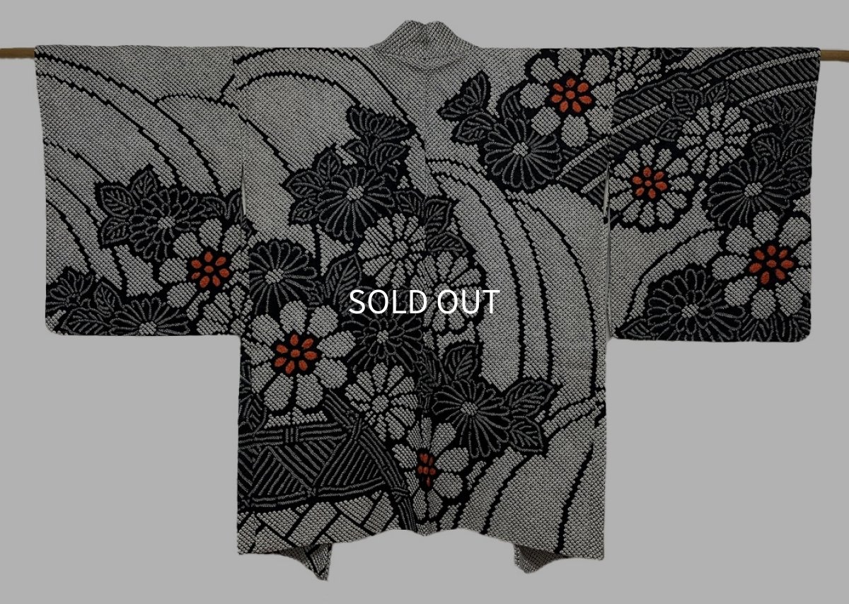 Photo1: JAPANESE KIMONO SILK HAORI / FULL SHIBORI / CHRYSANTHEMUM / WATERFALL / BLACK (1)