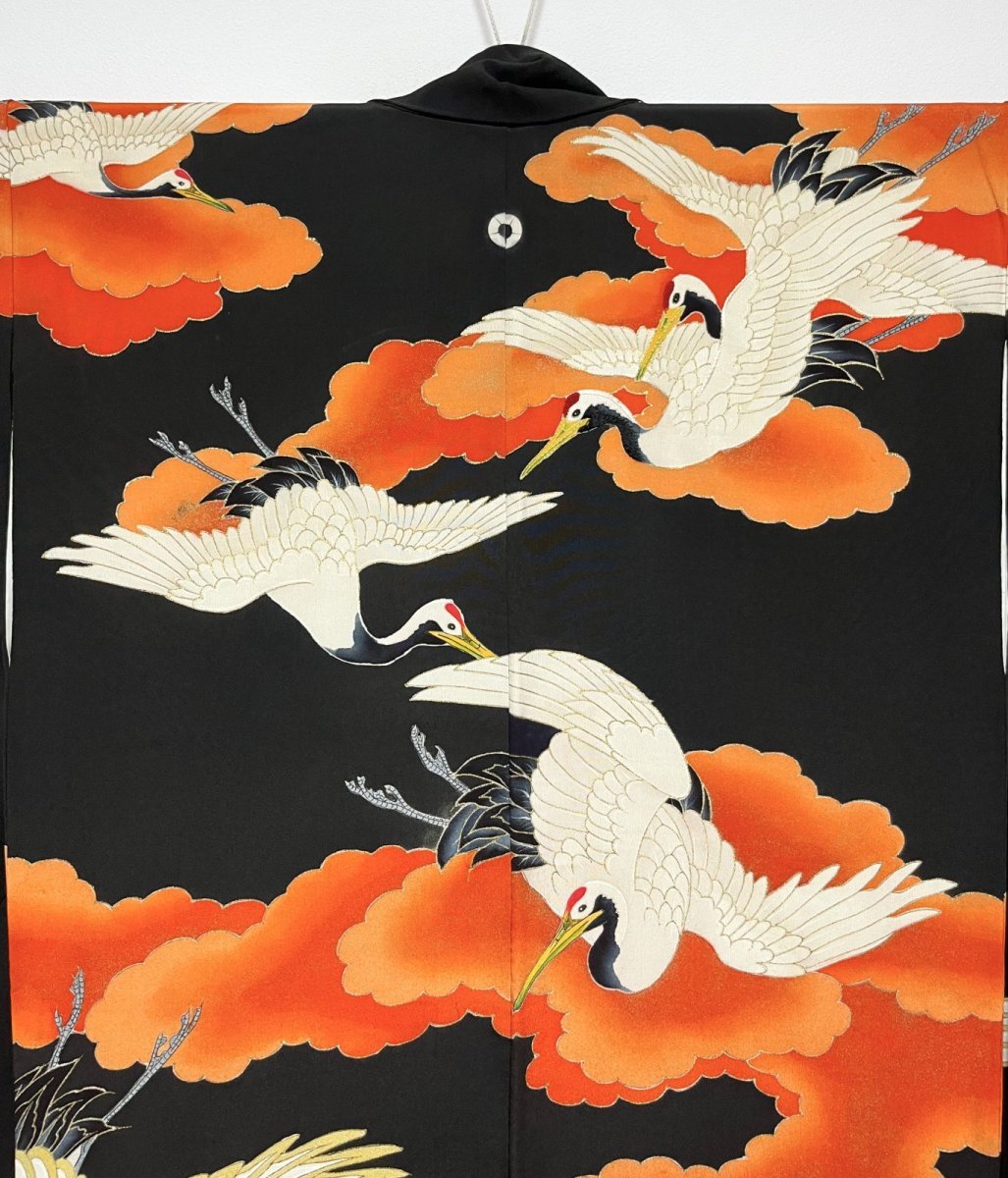 Photo4: JAPANESE KIMONO SILK ANTIQUE FURISODE / FLYING CRANE / WAVE / CLOUD / EMBROIDERY / BLACK & RED (4)