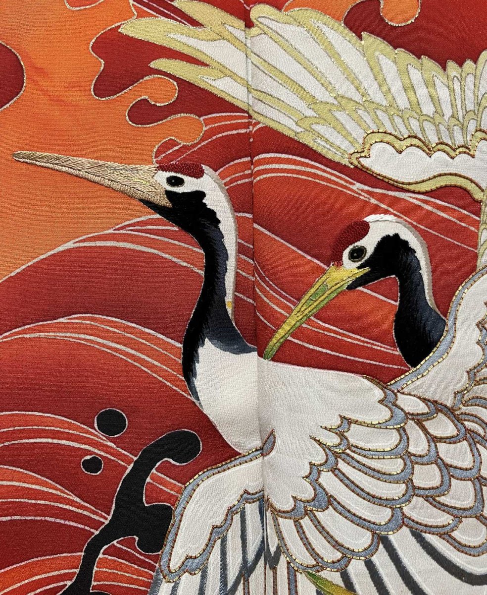 Photo13: JAPANESE KIMONO SILK ANTIQUE FURISODE / FLYING CRANE / WAVE / CLOUD / EMBROIDERY / BLACK & RED (13)