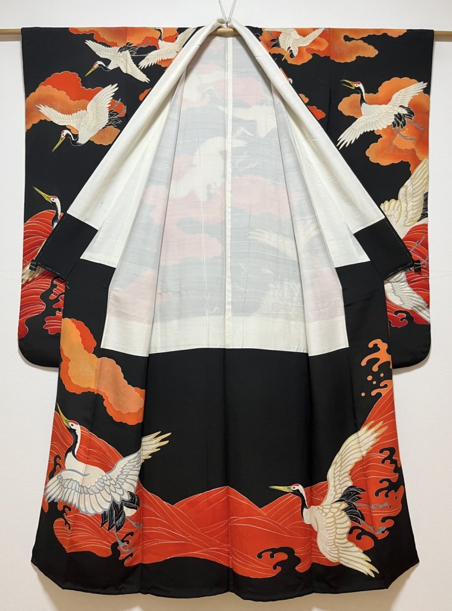 Photo3: JAPANESE KIMONO SILK ANTIQUE FURISODE / FLYING CRANE / WAVE / CLOUD / EMBROIDERY / BLACK & RED (3)