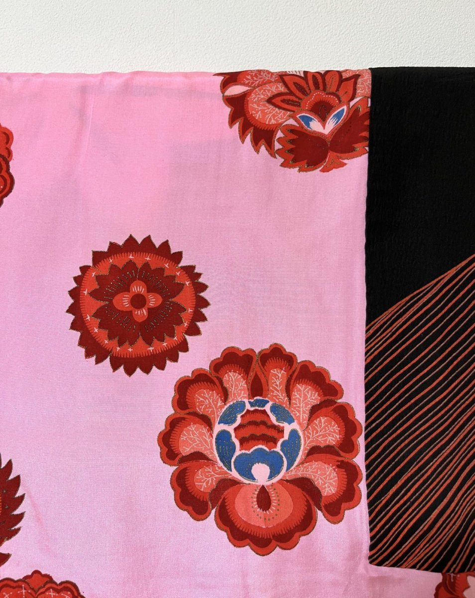 Photo12: JAPANESE KIMONO SILK ANTIQUE HAORI / MOMIJI & BIG WAVE / SAIL SHIP / BLACK (12)