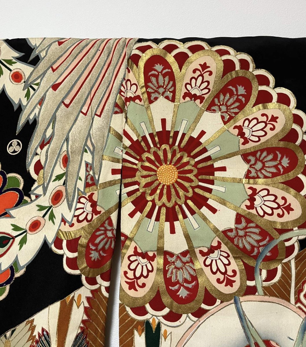 Photo12: JAPANESE KIMONO SILK ANTIQUE FURISODE / PHOENIX / CHRYSANTHEMUM / EMBROIDERY (12)