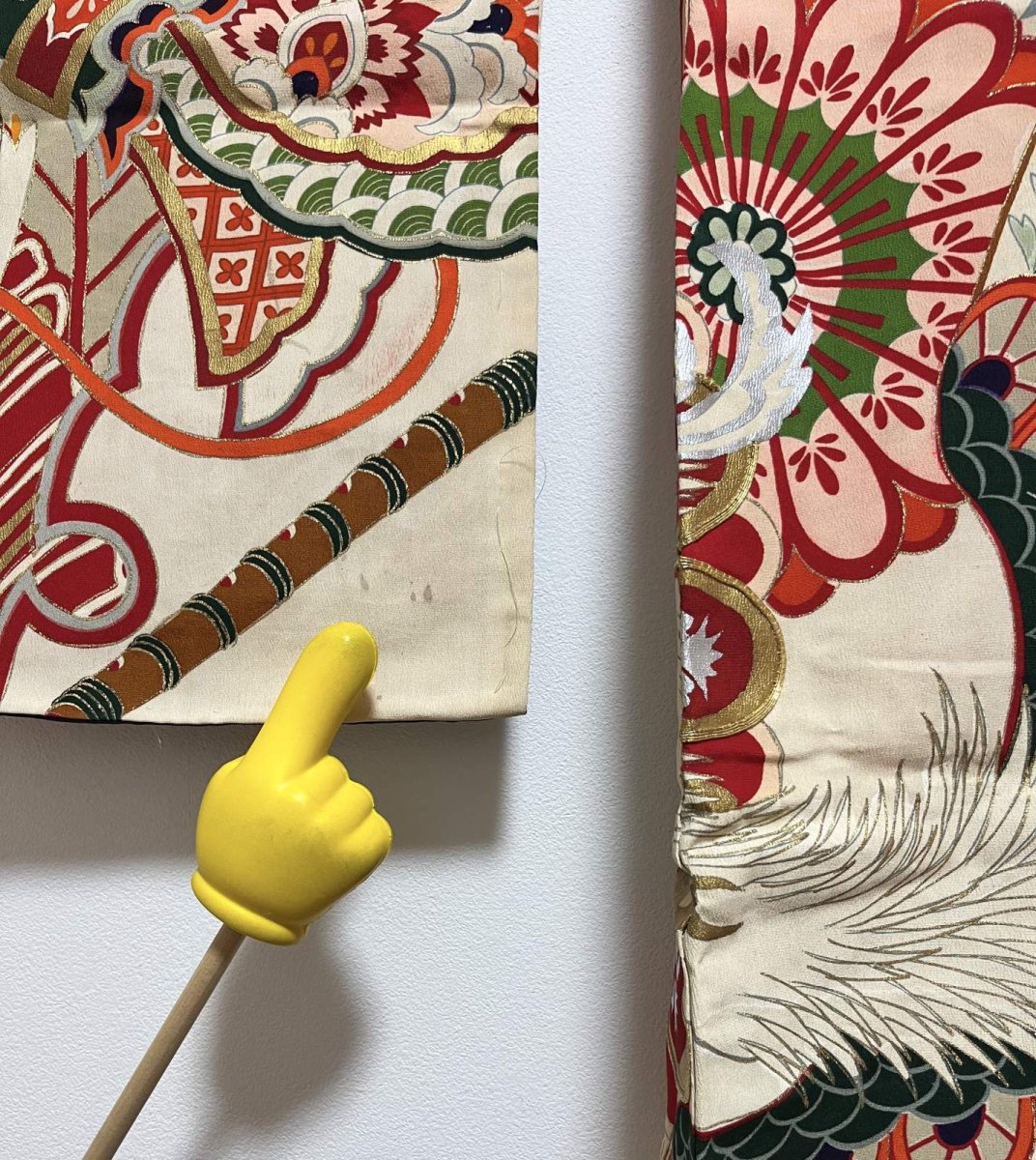 Photo15: JAPANESE KIMONO SILK ANTIQUE FURISODE / PHOENIX / CHRYSANTHEMUM / EMBROIDERY (15)