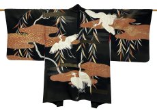 Photo1: JAPANESE KIMONO SILK ANTIQUE HAORI / BLACK / WHITE HERON / WILLOW / EMBROIDERY (1)