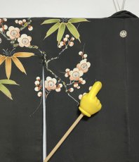 Photo14: JAPANESE KIMONO SILK ANTIQUE FURISODE / BLACK / SHO-CHIKU-BAI / GOSYOGURUMA  (14)