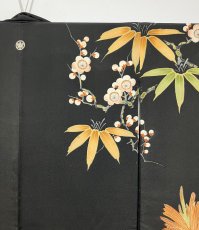 Photo4: JAPANESE KIMONO SILK ANTIQUE FURISODE / BLACK / SHO-CHIKU-BAI / GOSYOGURUMA  (4)