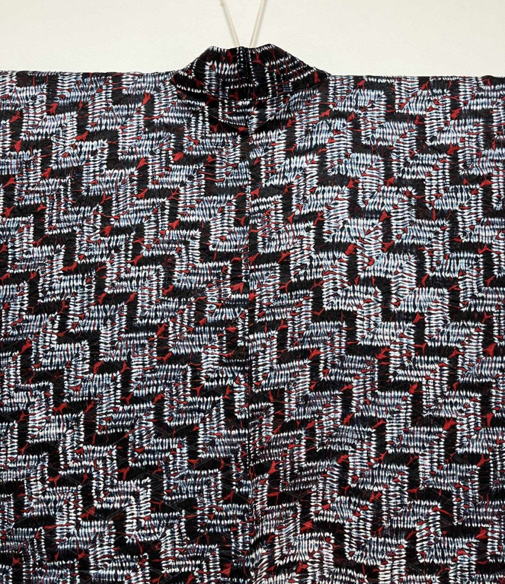 Photo3: JAPANESE KIMONO SILK SHIBORI HAORI / STAIR-MOKUME SHIBORI DYED / DARK INDIGO BLUE x RED / UNUSED (3)