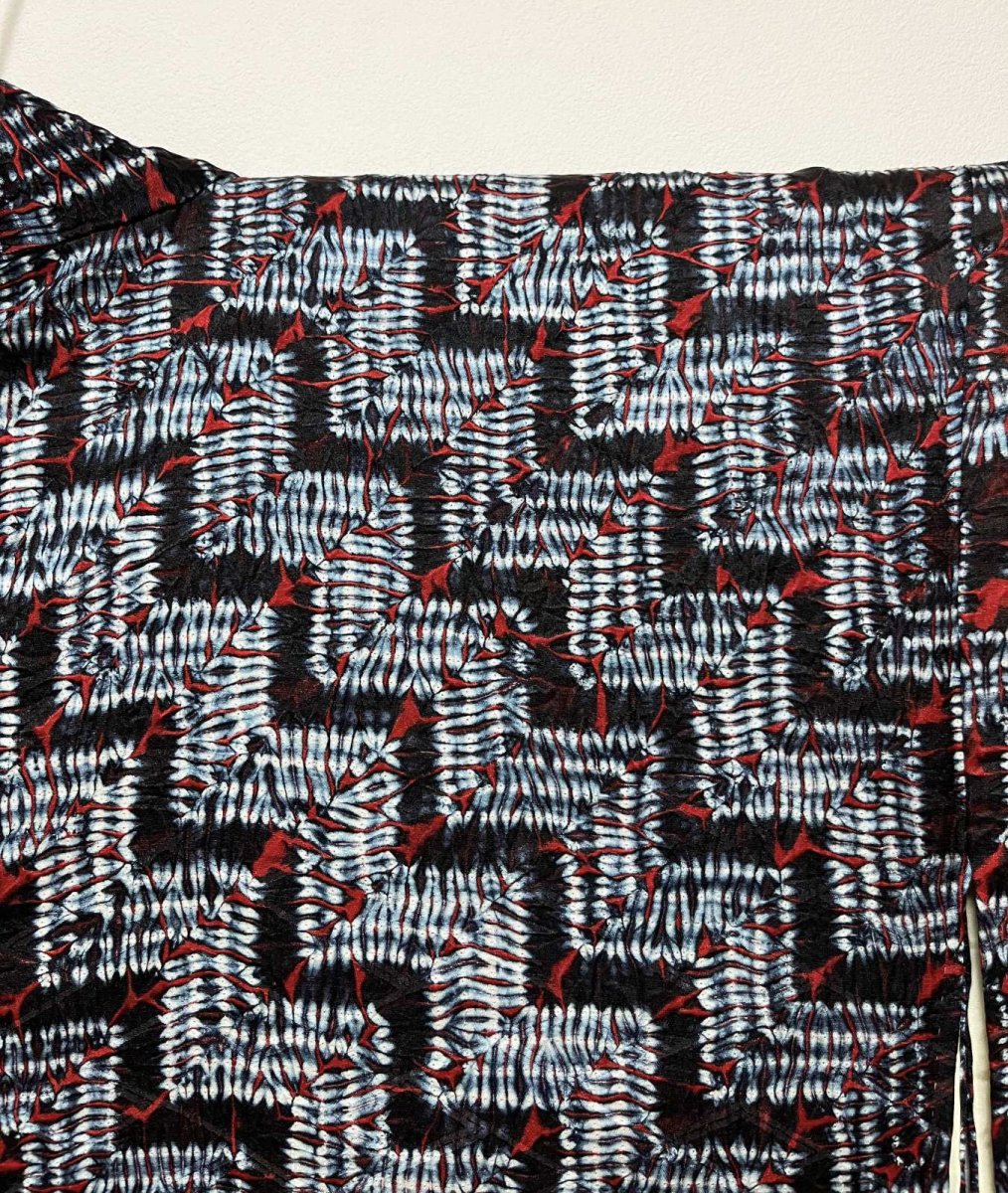 Photo4: JAPANESE KIMONO SILK SHIBORI HAORI / STAIR-MOKUME SHIBORI DYED / DARK INDIGO BLUE x RED / UNUSED (4)