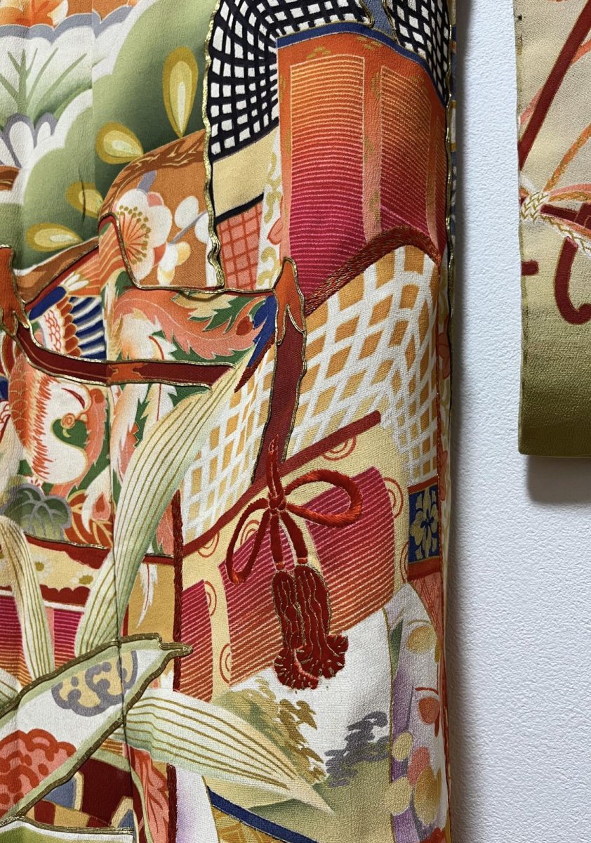 Photo10: JAPANESE KIMONO SILK ANTIQUE FURISODE / SHO-CHIKU-BAI / GOSYOGURUMA / ORANGE BROWN (10)