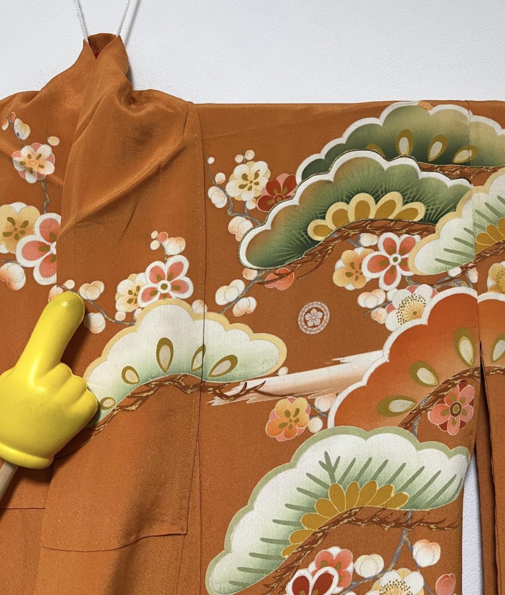 Photo16: JAPANESE KIMONO SILK ANTIQUE FURISODE / SHO-CHIKU-BAI / GOSYOGURUMA / ORANGE BROWN (16)