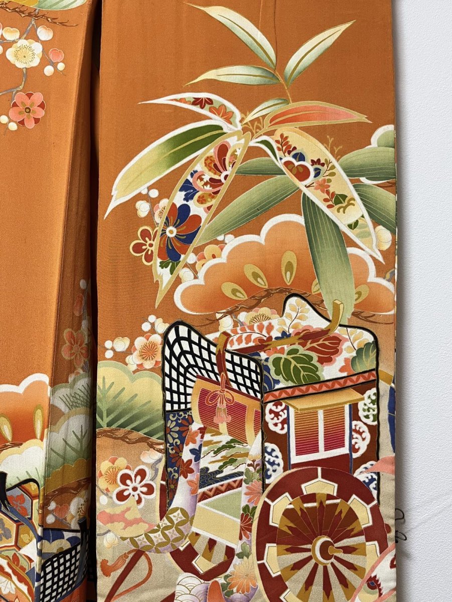 Photo6: JAPANESE KIMONO SILK ANTIQUE FURISODE / SHO-CHIKU-BAI / GOSYOGURUMA / ORANGE BROWN (6)