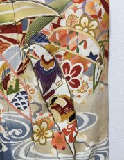 Photo11: JAPANESE KIMONO SILK ANTIQUE FURISODE / SHO-CHIKU-BAI / GOSYOGURUMA / ORANGE BROWN (11)