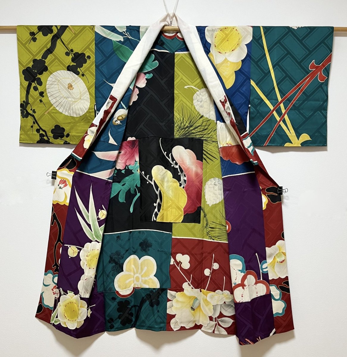 Photo4: JAPANESE KIMONO SILK ANTIQUE JUBAN / PATTERN SAMPLE  (4)