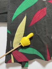 Photo11: JAPANESE KIMONO SILK ANTIQUE HAORI / LEAF / UZUMAKI / BLACK (11)
