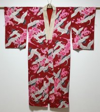 Photo2: JAPANESE KIMONO SILK ANTIQUE JUBAN / FLYING CRANE / WAVE / PINE LEAF / RED (2)