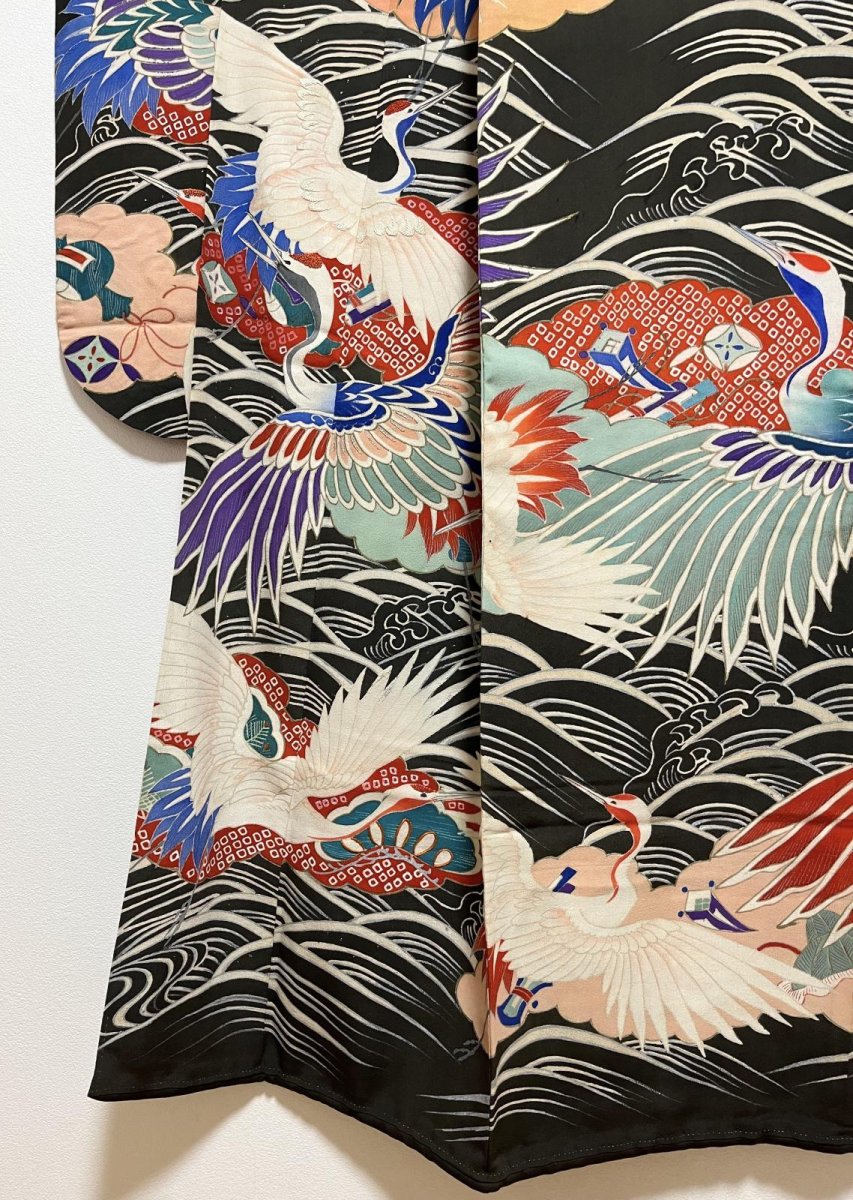 Photo9: JAPANESE KIMONO SILK ANTIQUE FURISODE / FLYING CRANE / WAVE / TAKARAZUKUSHI (9)