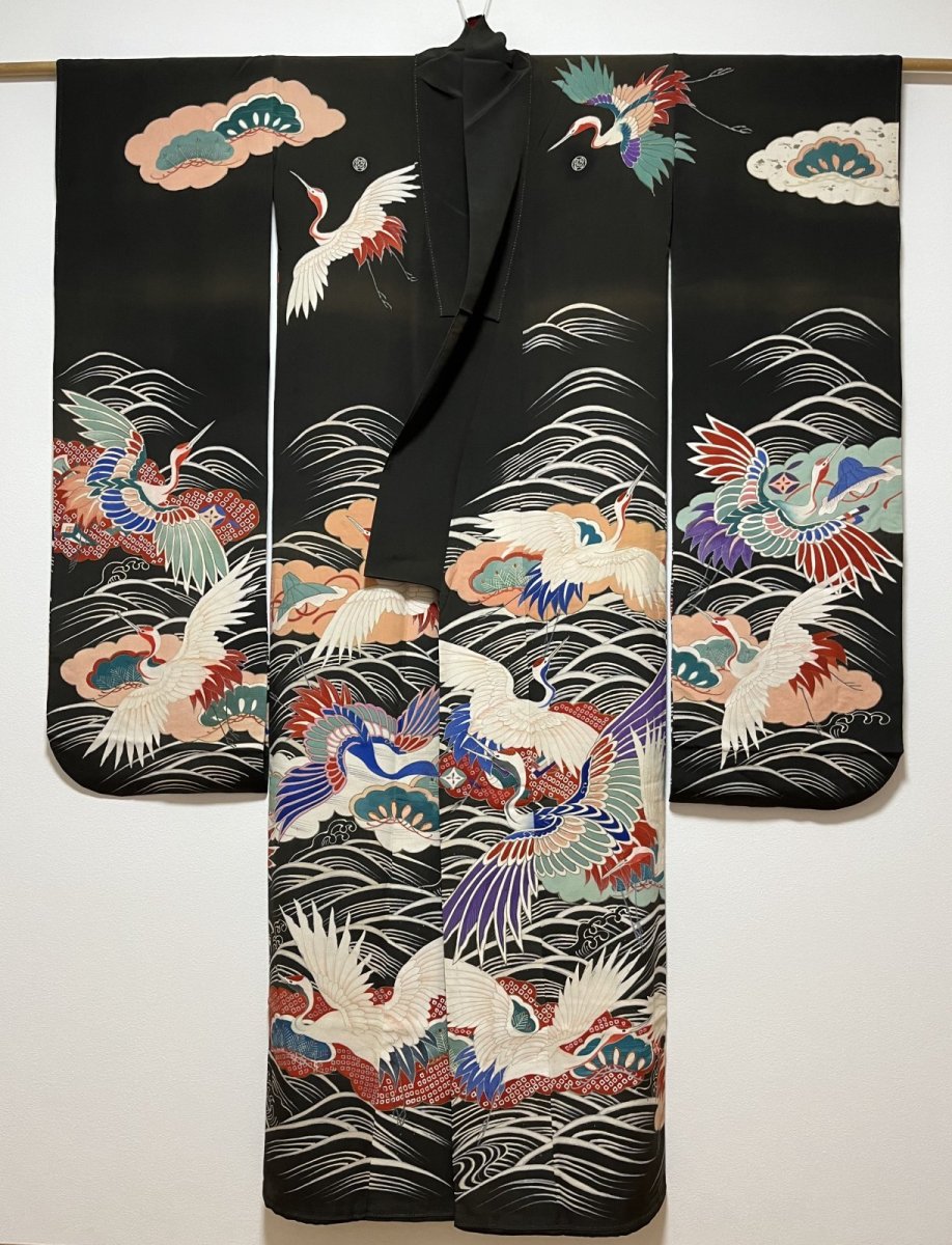Photo2: JAPANESE KIMONO SILK ANTIQUE FURISODE / FLYING CRANE / WAVE / TAKARAZUKUSHI (2)