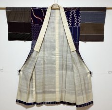 Photo3: JAPANESE KIMONO SILK ANTIQUE JUBAN / PATTERN SAMPLE / KINSHA (3)