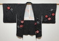 Photo2: JAPANESE KIMONO SILK HAORI / FULL SHIBORI / UME / BLACK / UNUSED (2)