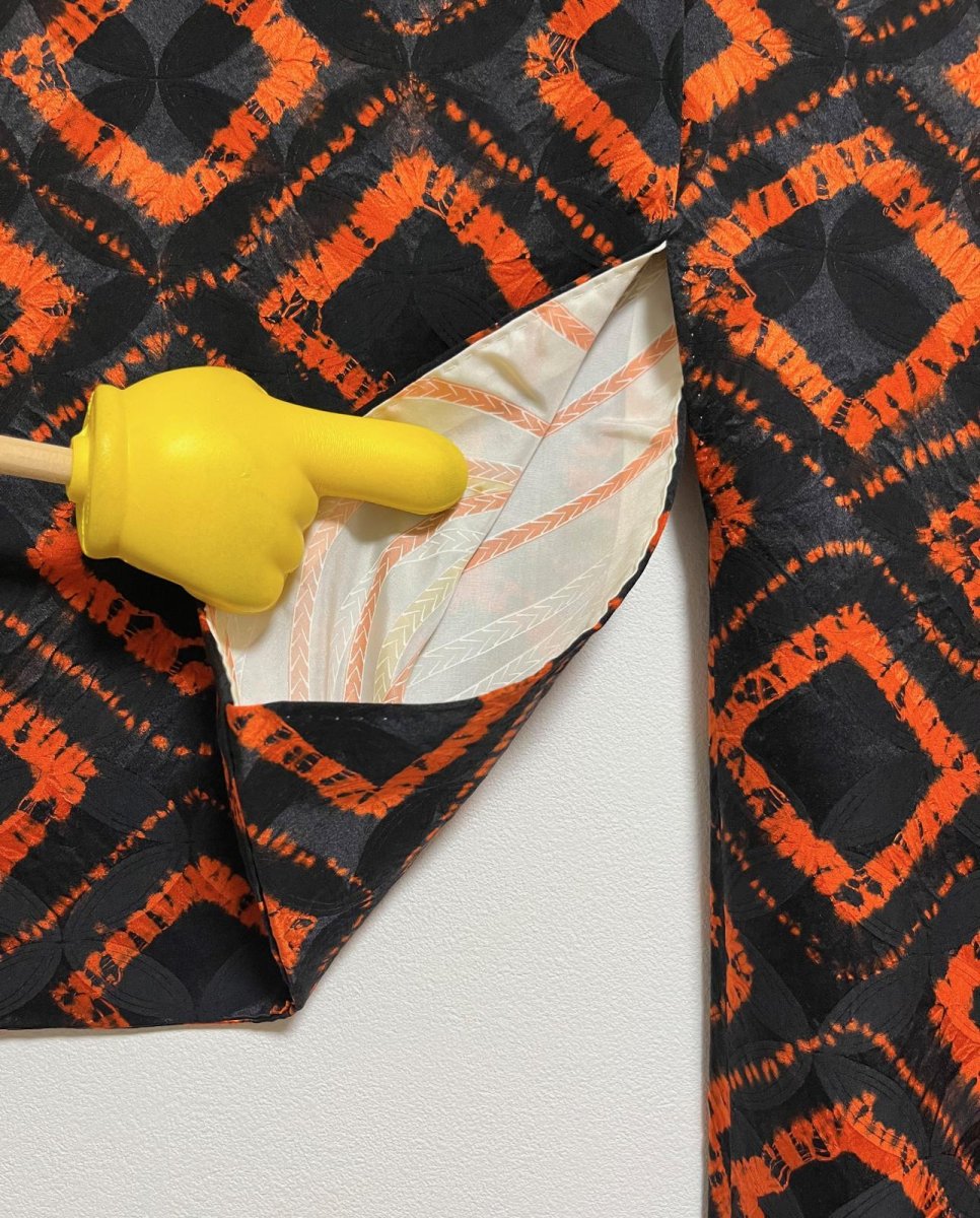 Photo7: JAPANESE KIMONO SILK HAORI / SHIBORI DYED / BLACK & DARK ORANGE (7)