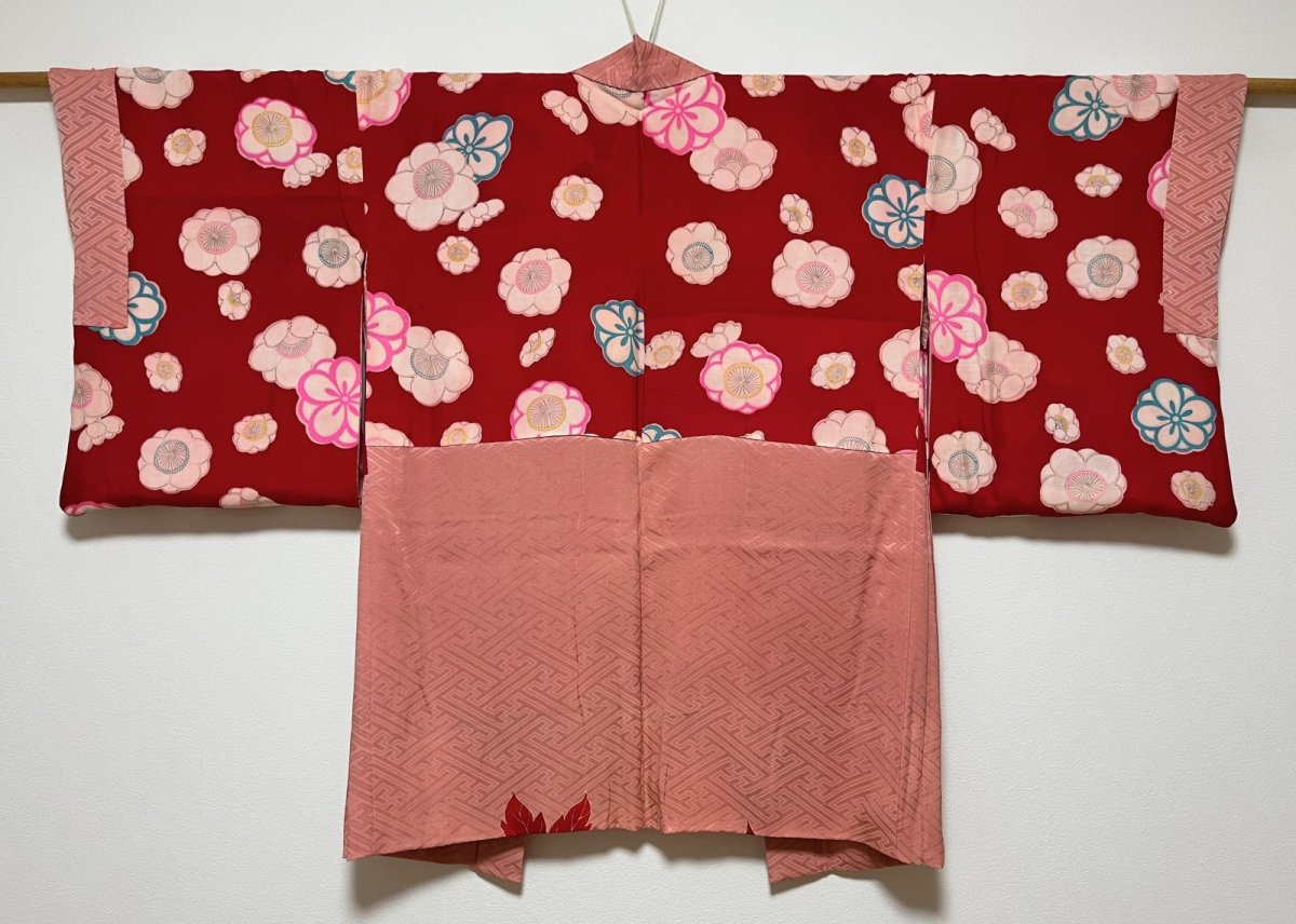Photo3: JAPANESE KIMONO SILK ANTIQUE HAORI / PEONY / SAYAGATA / EMBROIDERY / CORAL (3)