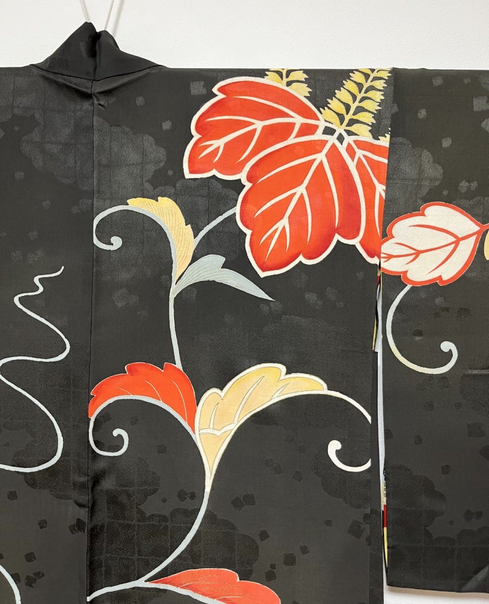 Photo6: JAPANESE KIMONO SILK ANTIQUE HAORI / PAULOWNIA / BLACK (6)