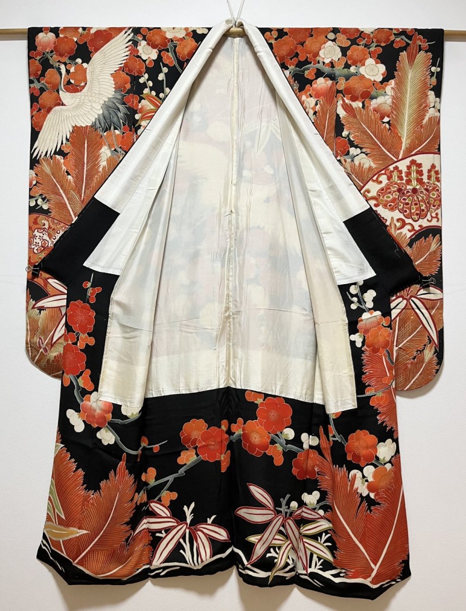 Photo3: JAPANESE KIMONO SILK ANTIQUE FURISODE / FLYING CRANE / SHO-CHIKU-BAI / EMBROIDERY / BLACK  (3)