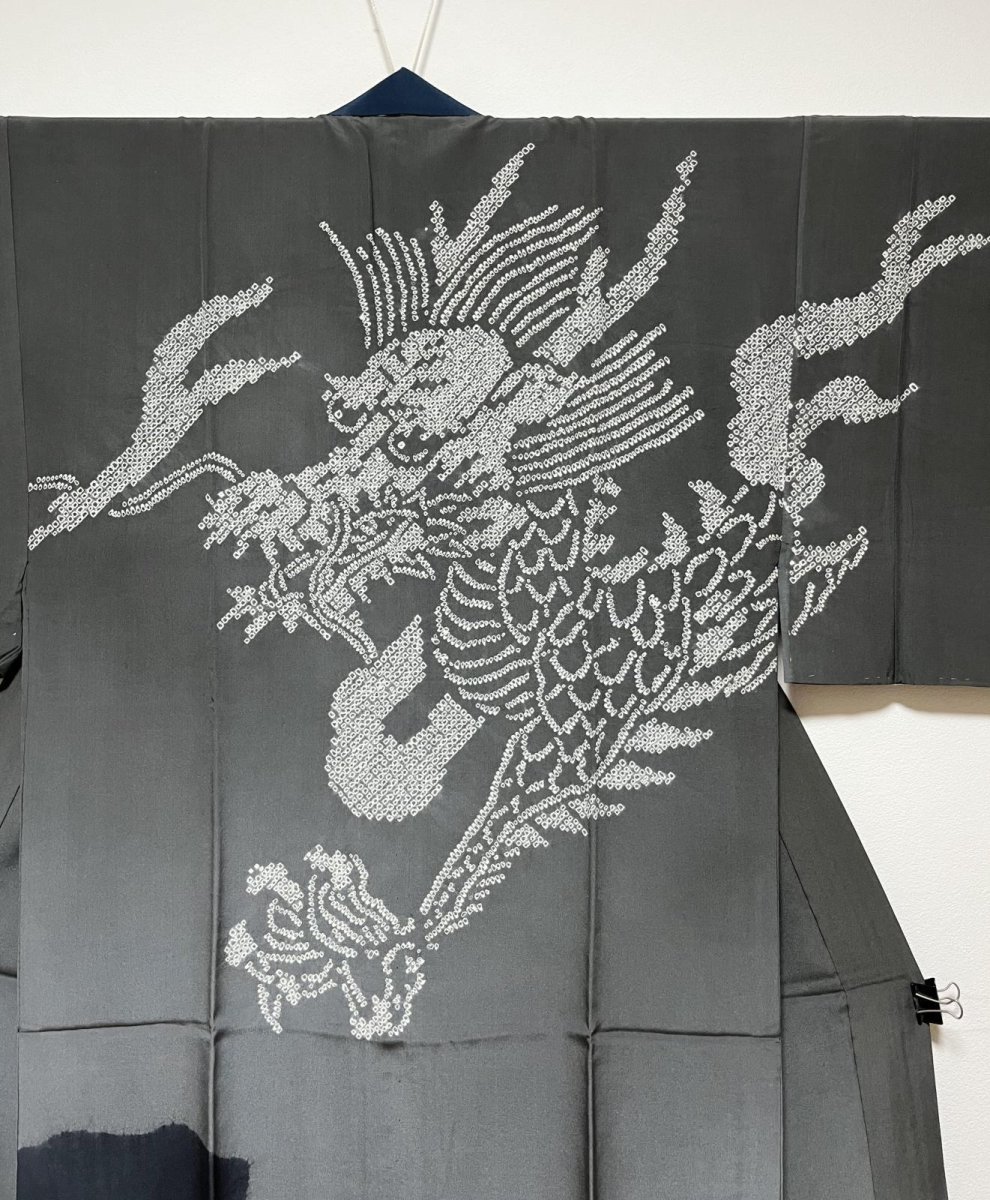 Photo4: JAPANESE KIMONO SILK MENS JUBAN / DRAGON / WAVE / GRAY / UNUSED (4)