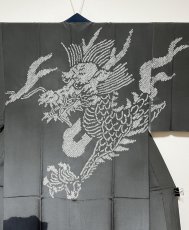 Photo4: JAPANESE KIMONO SILK MENS JUBAN / DRAGON / WAVE / GRAY / UNUSED (4)
