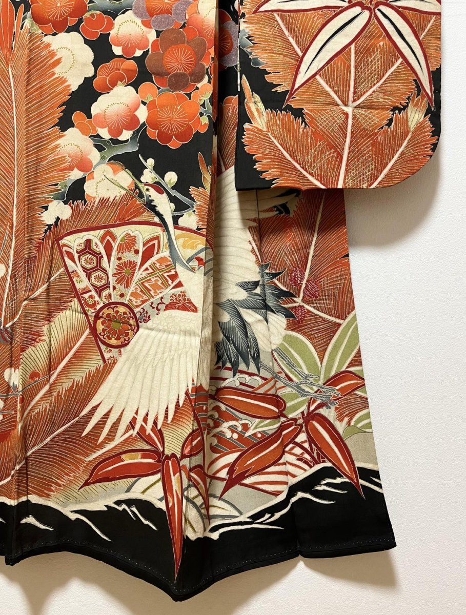 Photo7: JAPANESE KIMONO SILK ANTIQUE FURISODE / FLYING CRANE / SHO-CHIKU-BAI / EMBROIDERY / BLACK  (7)