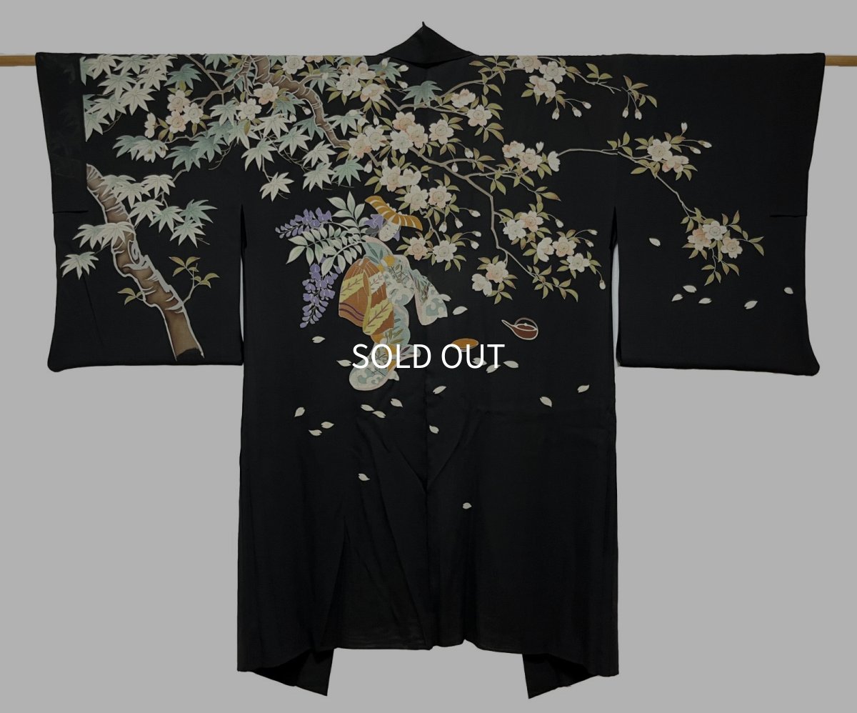 Photo1: JAPANESE KIMONO SILK ANTIQUE HAORI / MUSO / SAKURA / GEISHA / BLACK (1)