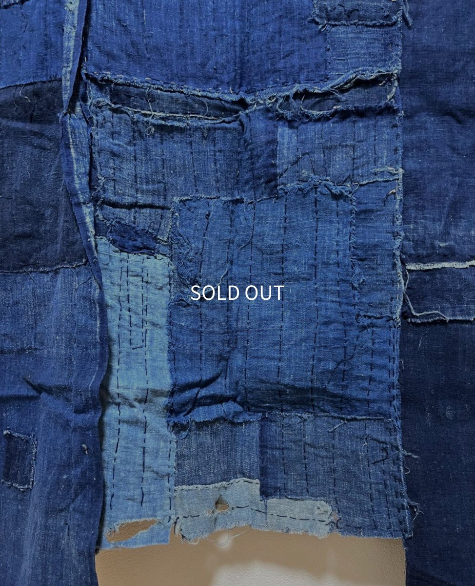 Photo8: JAPANESE COTTON ANTIQUE BORO / INDIGO BLUE / 96cm x 165cm (8)